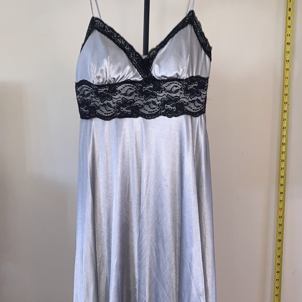 OXOXO COLLECTION - grey/silver mini dress with black lace, size small (S)